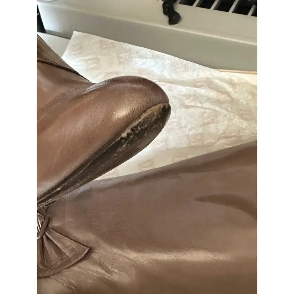 Vintage BRUNO MAGLI Women's Brown Leather Side Zipper Heel Boots Size 7.5
